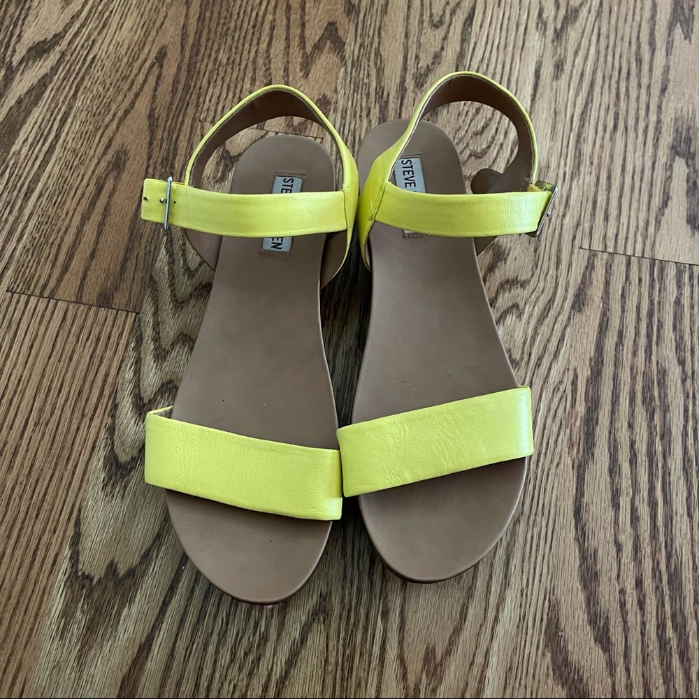 Steve Madden Sandals